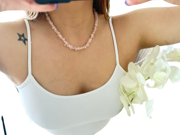 COLLAR DE CHIP CUARZO ROSA