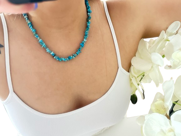 COLLAR DE CHIP TURQUESA