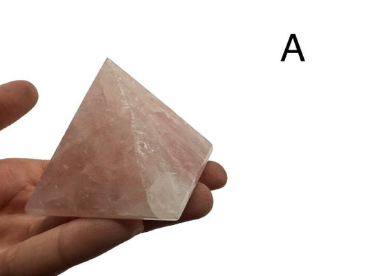 PIRÁMIDE DE CUARZO ROSA