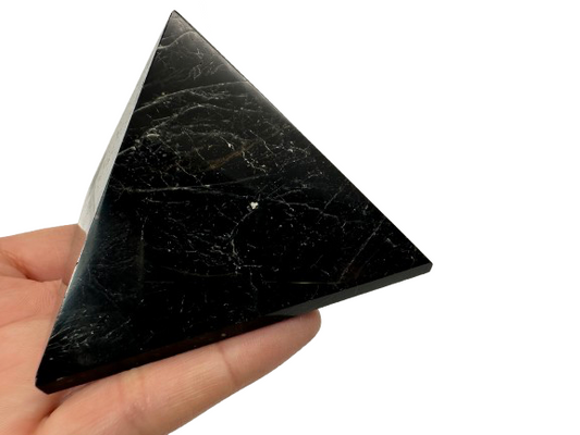 PIRAMIDE DE TURMALINA NEGRA